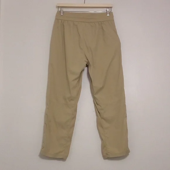 Lululemon Dance Studio Mid Rise Cropped Pant - Picture 5 of 12
